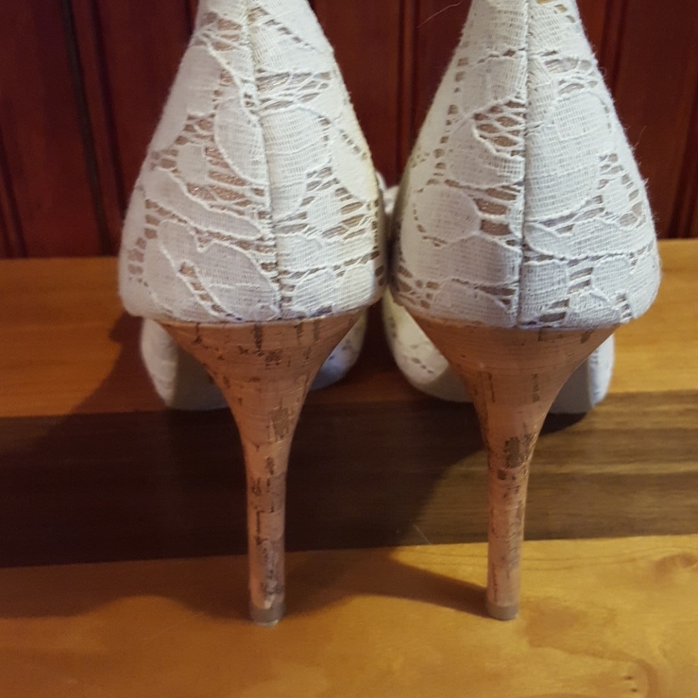 Christian Siriano heels - Picture 4 of 4